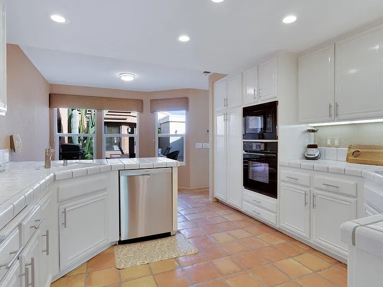 49861 Calle Estrella — Photo 10