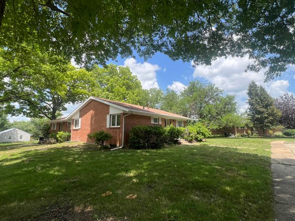2900 & 2904 SW Hillcrest Rd #1&2