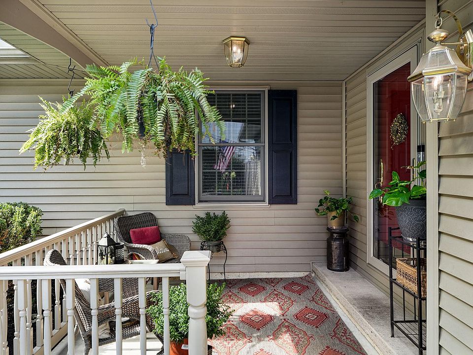 509 Clover Ln, Perkasie, PA 18944 | Zillow
