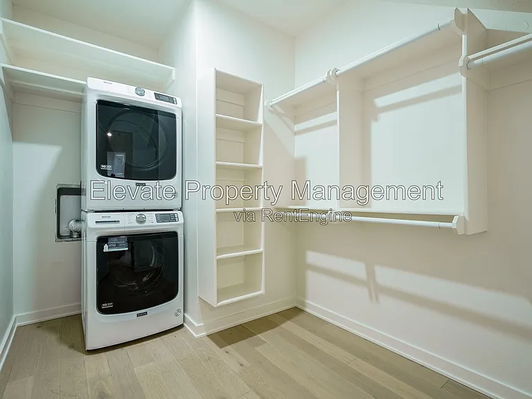 1616 NW 17th St #16 — Photo 23
