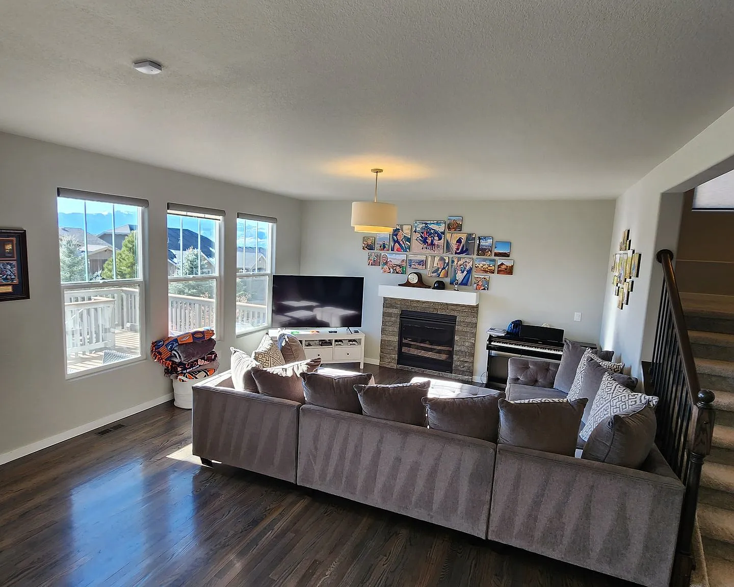 6 bed, 3409 sqft, $3,350 — Photo 3