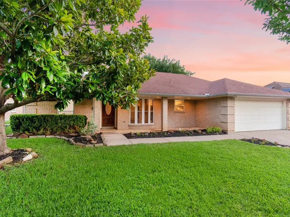 702 Oak Ln, Grapevine, TX 76051