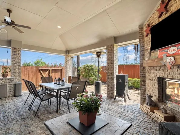 2133 Llerena Lane, League City, TX 77573