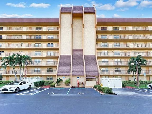 2nd image of 3001 W Rolling Hills Cir APT 710