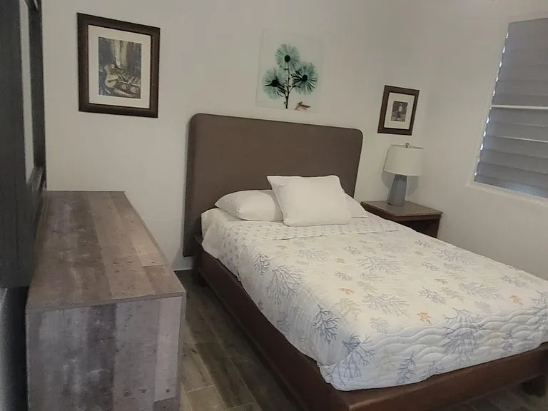 405 Hacienda La Salle #23 — Photo 8