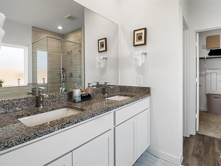 1604 Daylight Lake Dr — Photo 17