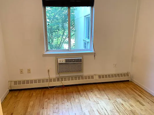 Rented by The Downtown LLC | media 9