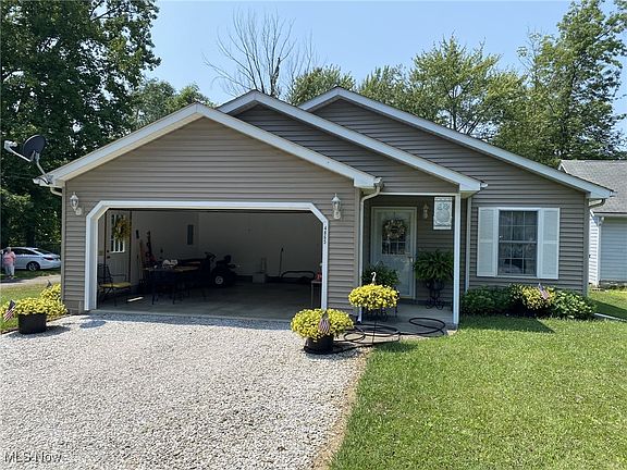 5th image of 4865 Kathryn Dr