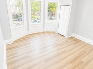 369 S 19th St #1, Newark, NJ 07103