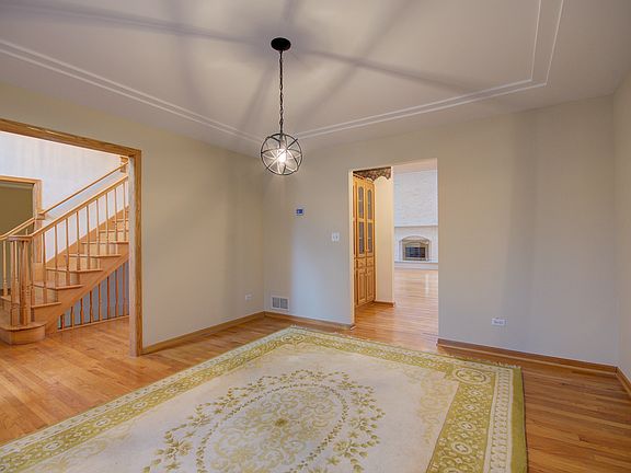 5th image of 8825 Timbers Pointe Dr E