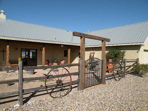 Entry gate to front entry