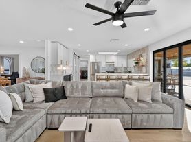 5121 E Windrose Dr, Scottsdale, AZ