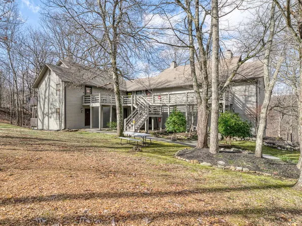 281 Moytoy Rd #U101, Crab Orchard, TN 37723
