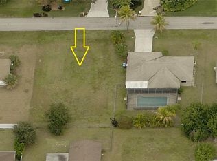 620 SE 32nd Ter, Cape Coral, FL 33904