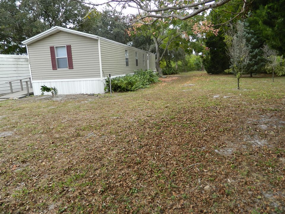 1st image of 5940 Cedar Lake Dr