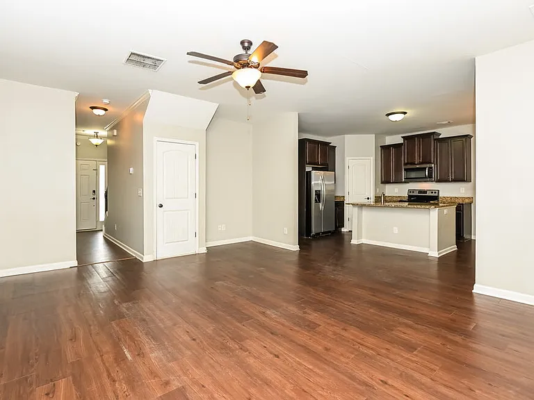 214 Bethany Manor Ct — Photo 7