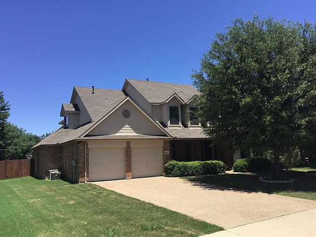 1st image of 440 Meandering Creek Dr