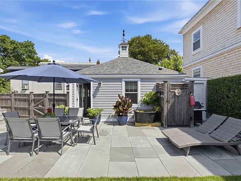 40 W Narragansett Ave — Photo 25