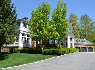 14 Trails End, Chappaqua, NY 10514
