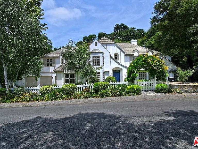 3254 Oakdell Rd — Photo 4
