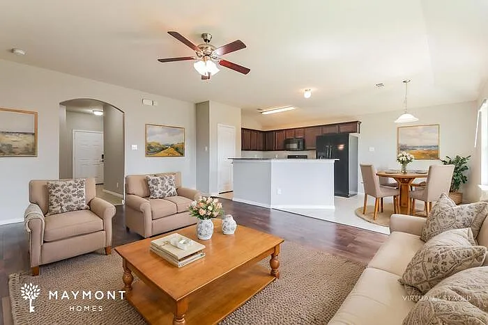 118 Hamilton Dr — Photo 4