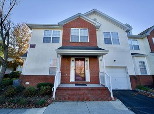 163 Forest Dr, Piscataway, NJ 08854