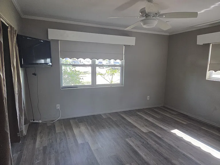 3056 Browning St — Photo 13