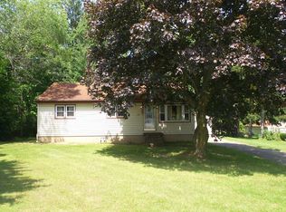 1118 Mathews Rd, Youngstown, OH 44514