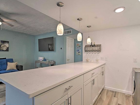 5th image of 8931 Blind Pass Rd APT 254