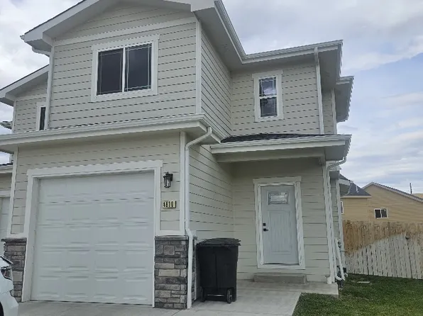 4610 Pontiac St, Mills, WY 82644