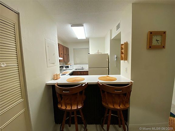 5th image of 8821 W Flagler St APT 313