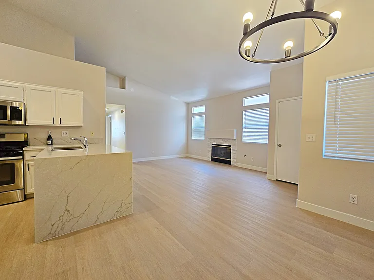 5370 Runningbrook Rd — Photo 16