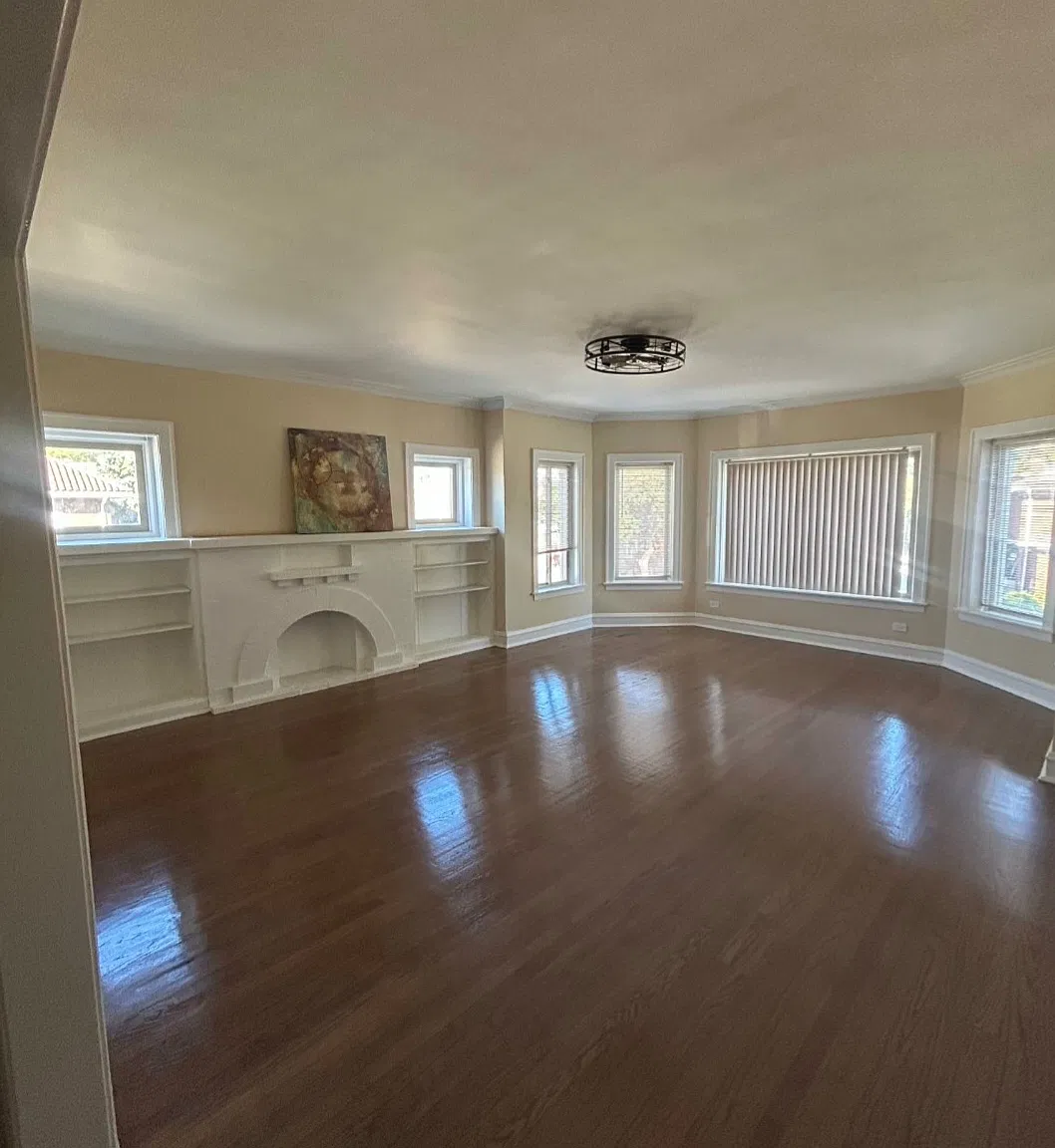 8200 S Sangamon St — Photo 2