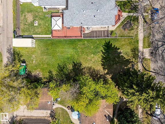 3rd image of 12122 45th St NW