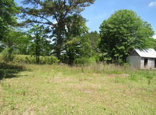 7 Chester Lee Cutoff Rd, Poplarville, MS 39470