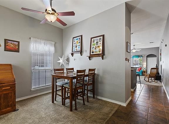 4th image of 941 Wenk Dr