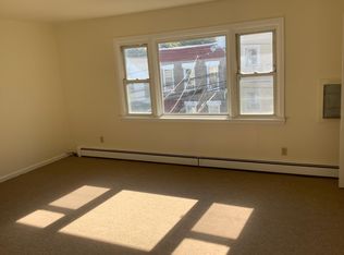 240 69th St, Guttenberg, NJ 07093