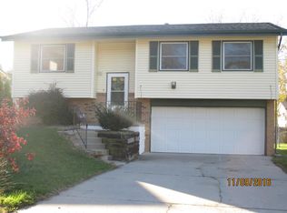 5711 Ogden St, Omaha, NE 68104