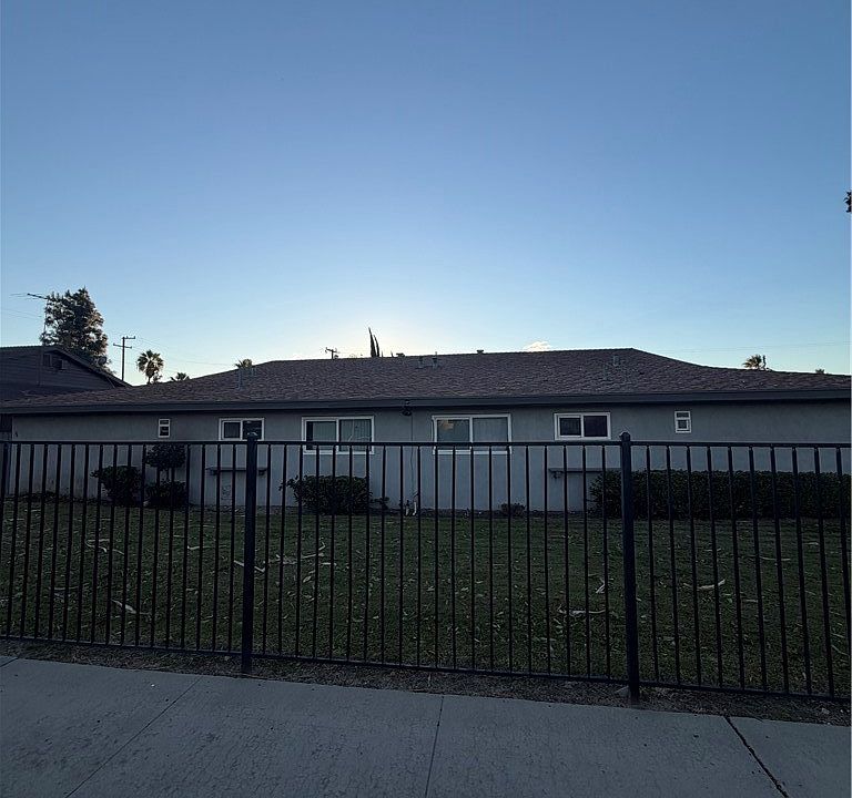 1st image of 1007 Lombard Dr