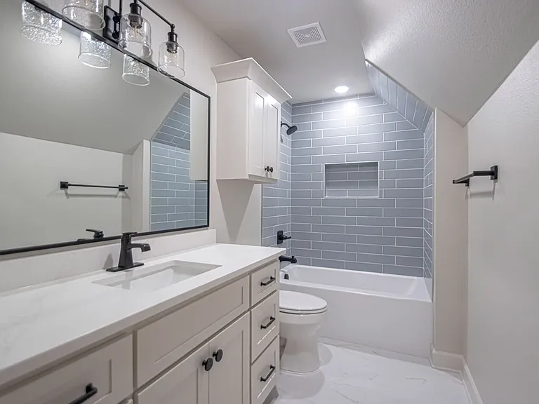 404 Gardens Ln — Photo 26