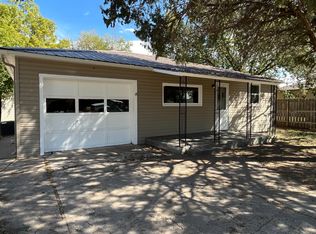 210 S Hudson Ave, Oakley, KS 67748
