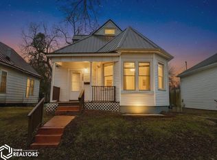 1432 Cleveland Ave, Burlington, IA 52601