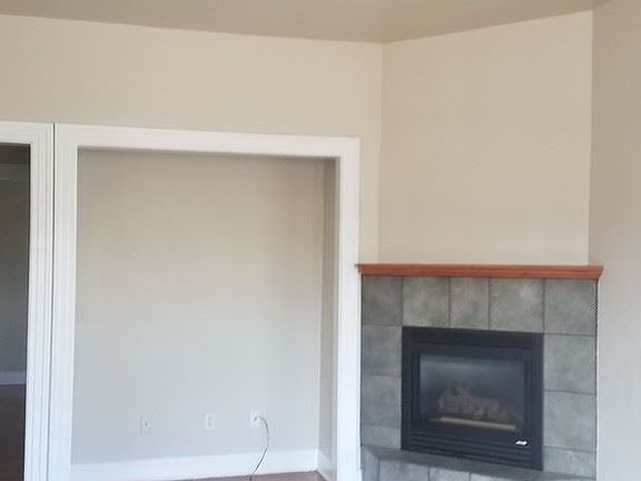 2nd image of 2329 C St APT 11