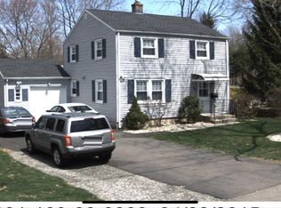 92 Norwood Ave, Hamden, CT 06518
