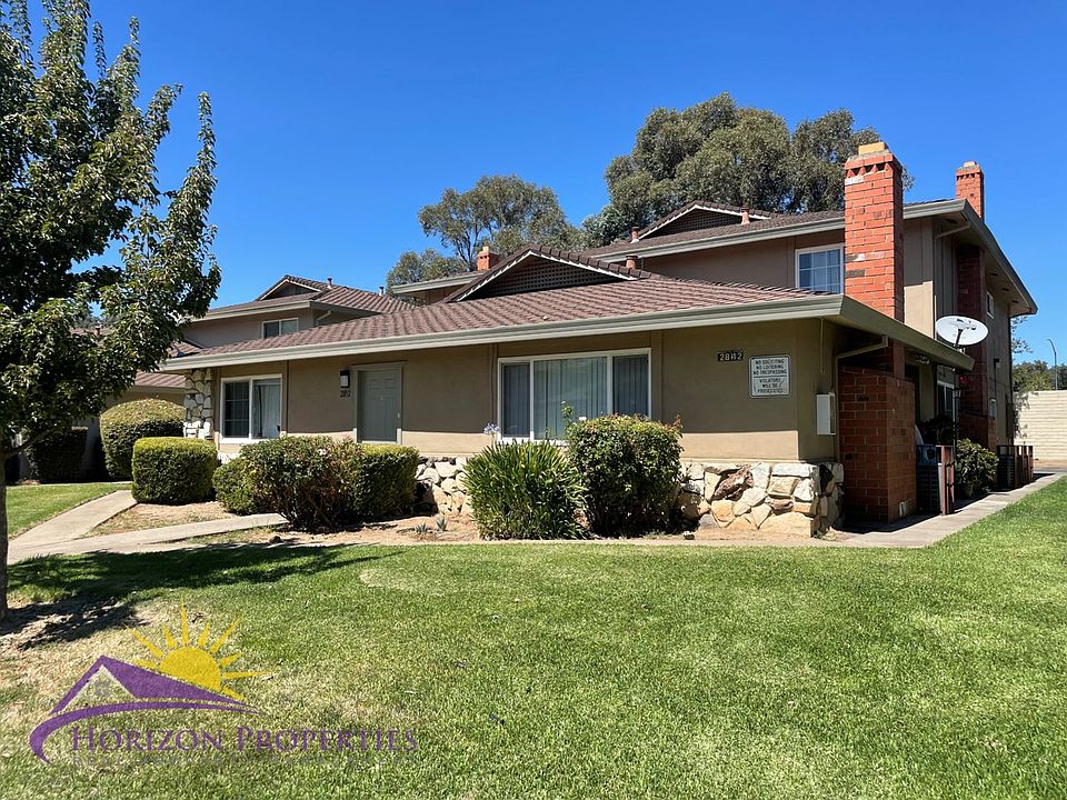 1st image of 2852 Norcade Cir #4