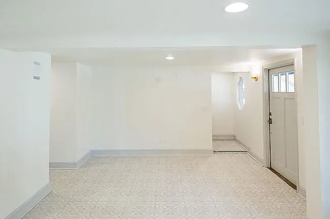 3801 Waters Ave — Photo 9