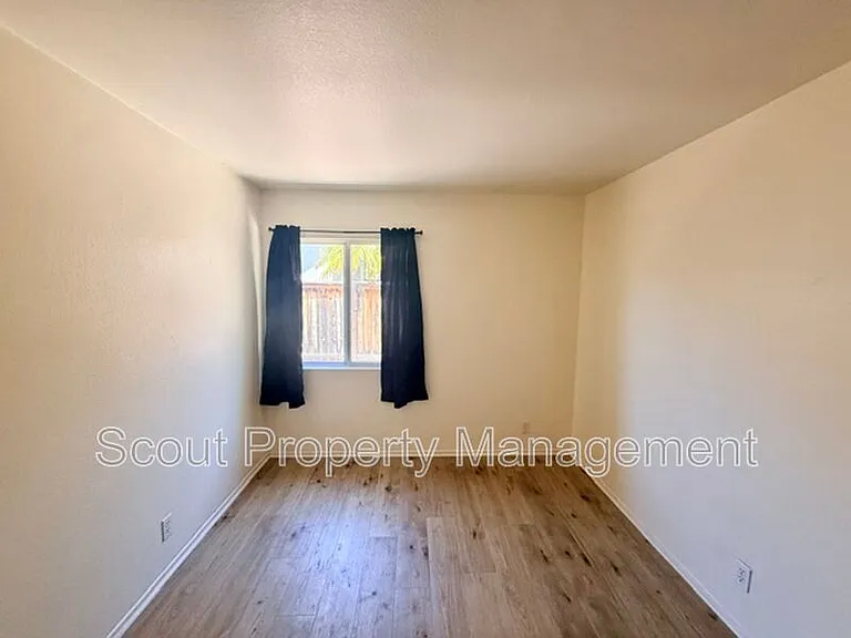 45369 Tejon Ct — Photo 12