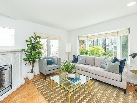 4th image of 100 Eagle St
