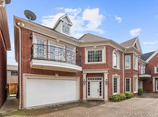 2222 Nantucket Dr #B, Houston, TX 77057