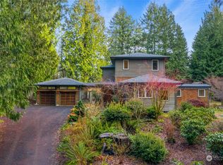 7850 Kerbaugh Rd NE, Olympia, WA 98516